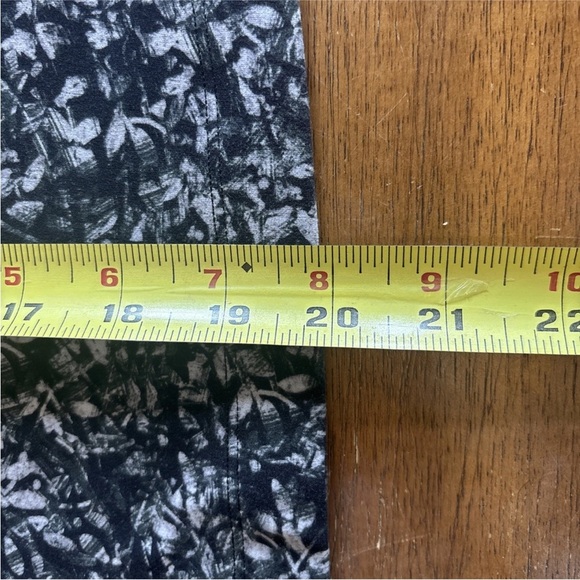 Lululemon Cool Racerback Short Tank Top Nulu Blossom Overlay Missing Rip Tag - Picture 11 of 11